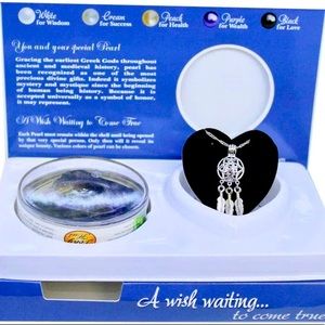 Love Pear Dream Catcher Necklace DIY Oyster Opening Kit